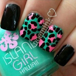 Leopard Nails